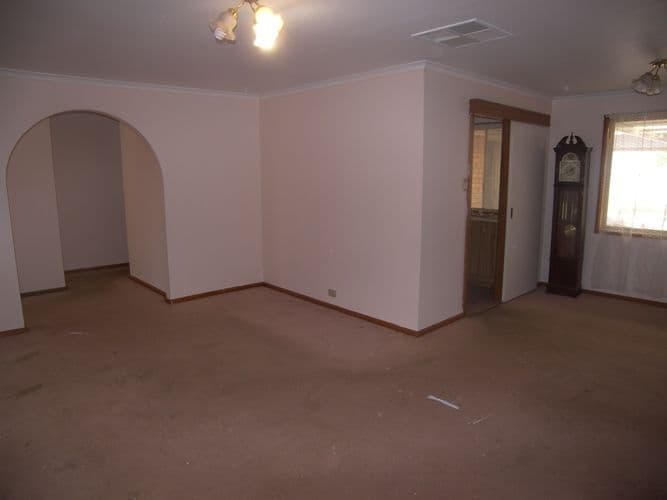 44 Caulfield Crescent, PARALOWIE SA 5108, Paralowie - Thumbnail 2