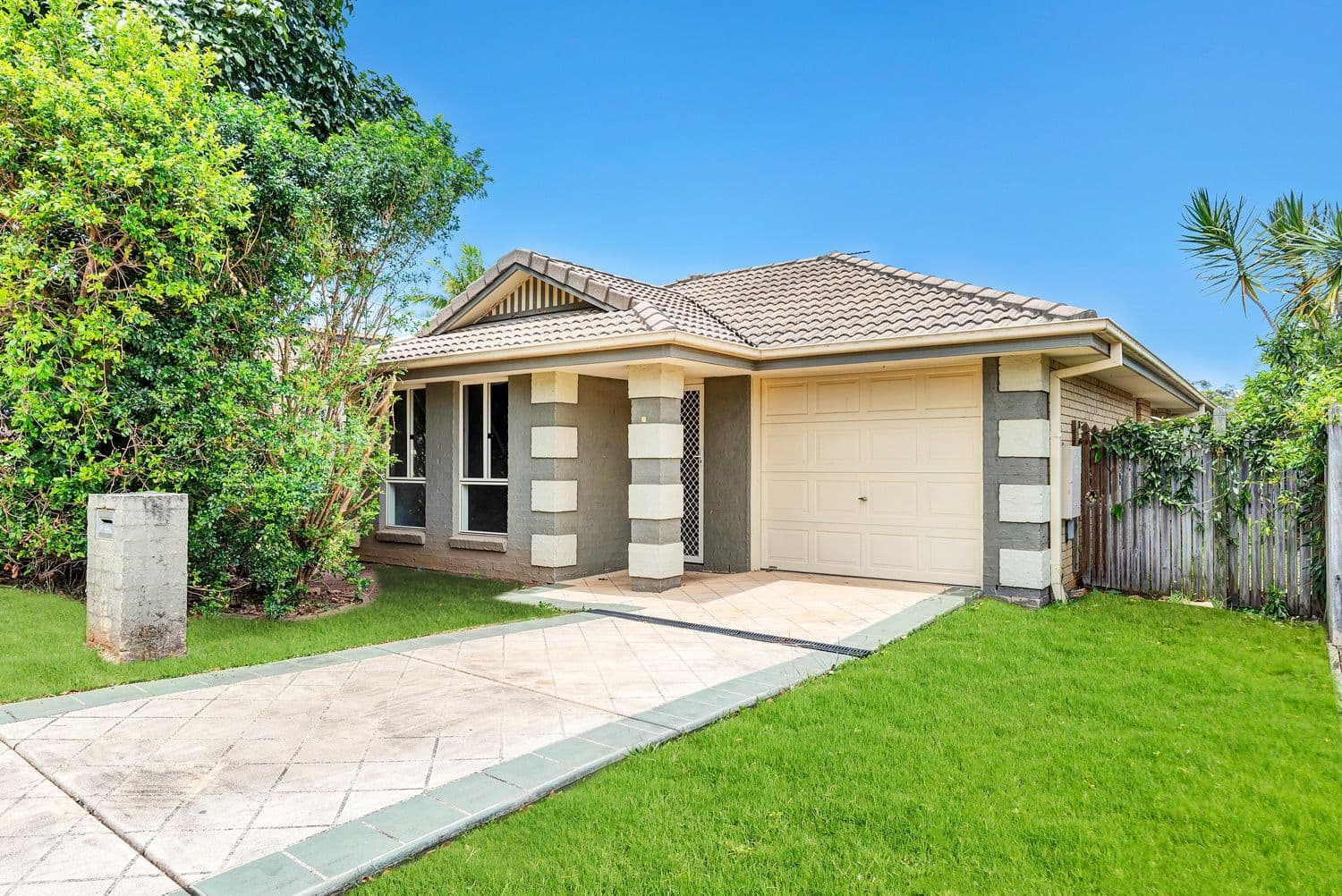 7 Kiamba Street, Upper Coomera QLD 4209, Upper Coomera - Thumbnail 3