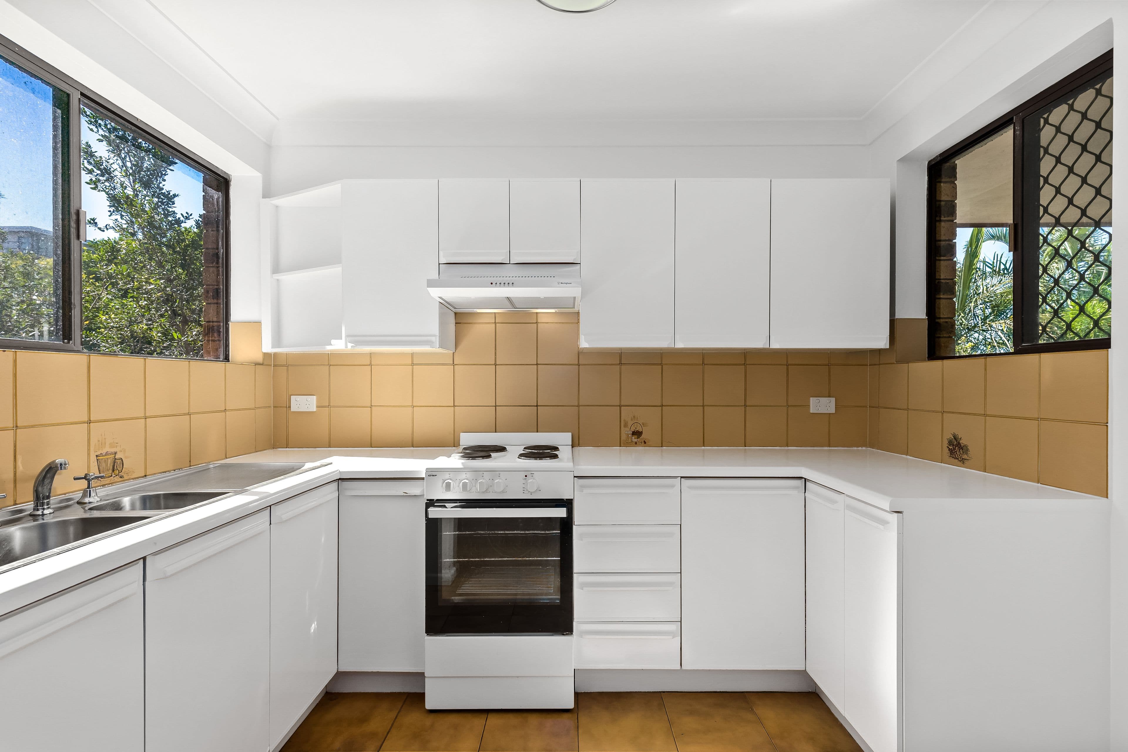 22 Stafford Street, Windsor QLD 4030, Windsor - Thumbnail 2