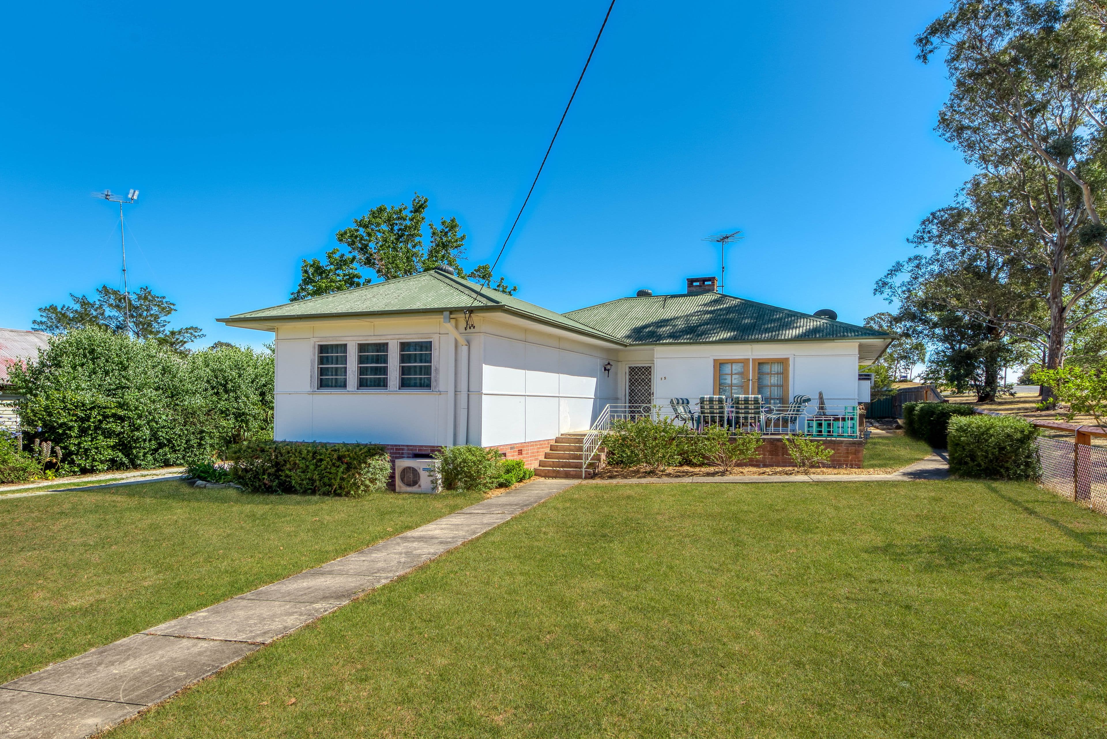 15 Antill Street, Picton - Thumbnail 2