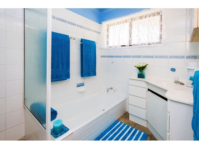 5 Michelle Crescent, Wishart QLD 4122, Wishart - Thumbnail 6