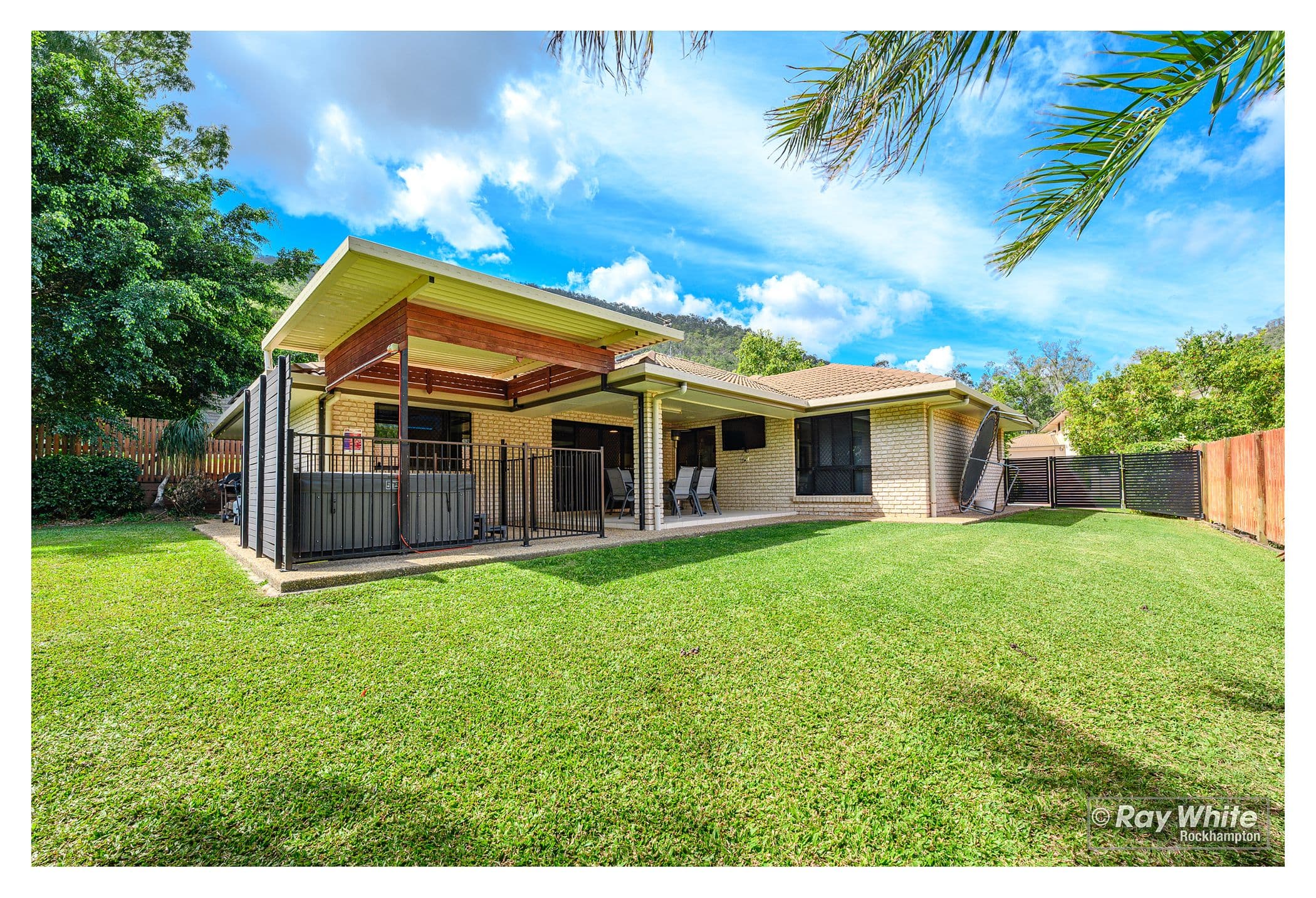 5 Cascade Close, Frenchville QLD 4701, Frenchville - Thumbnail 4