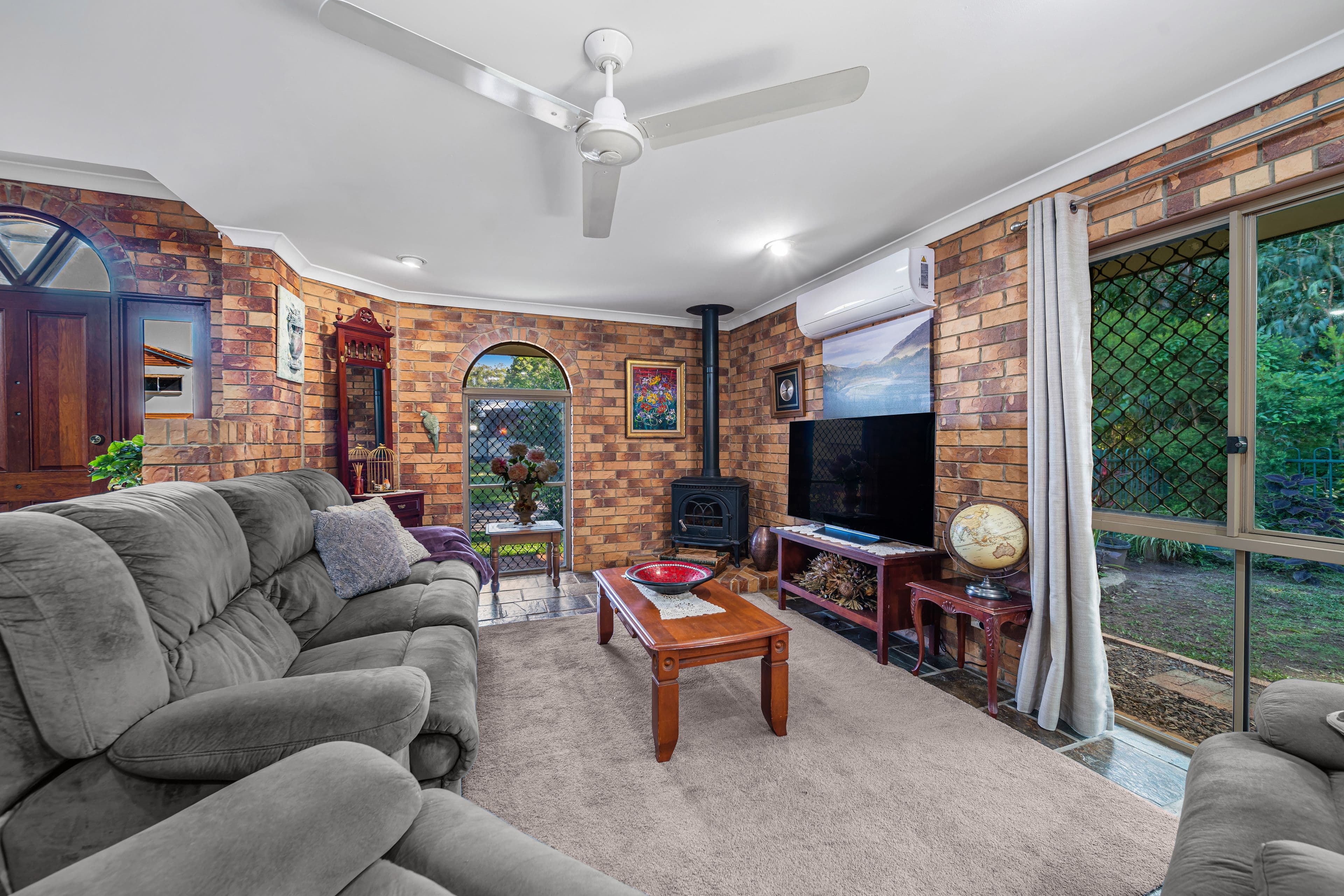 13 Redbud Court, Mountain Creek QLD 4557, Mountain Creek - Thumbnail 2