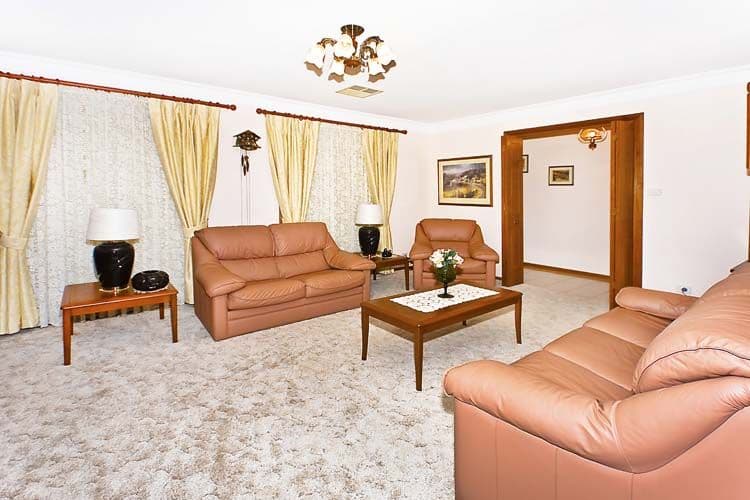 15  Darling Street, ABBOTSBURY NSW 2176, Abbotsbury - Thumbnail 3