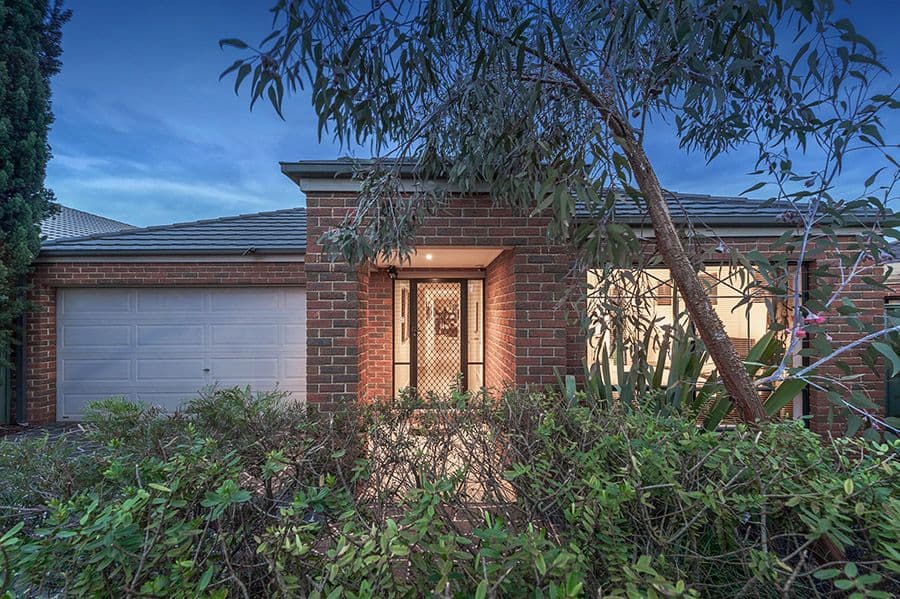 43 Hurlingham Way, Craigieburn VIC 3064, Craigieburn - Thumbnail 2