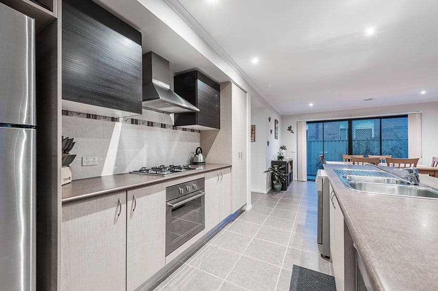 43 Hurlingham Way, Craigieburn VIC 3064, Craigieburn - Thumbnail 3