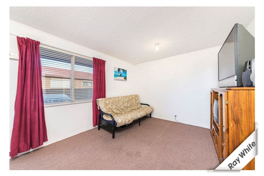 5 Adams Street, QUEANBEYAN NSW 2620, Queanbeyan West - Thumbnail 3