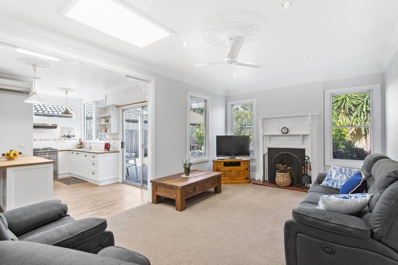 21 Candover Street, Geelong West VIC 3218, Geelong West - Thumbnail 2