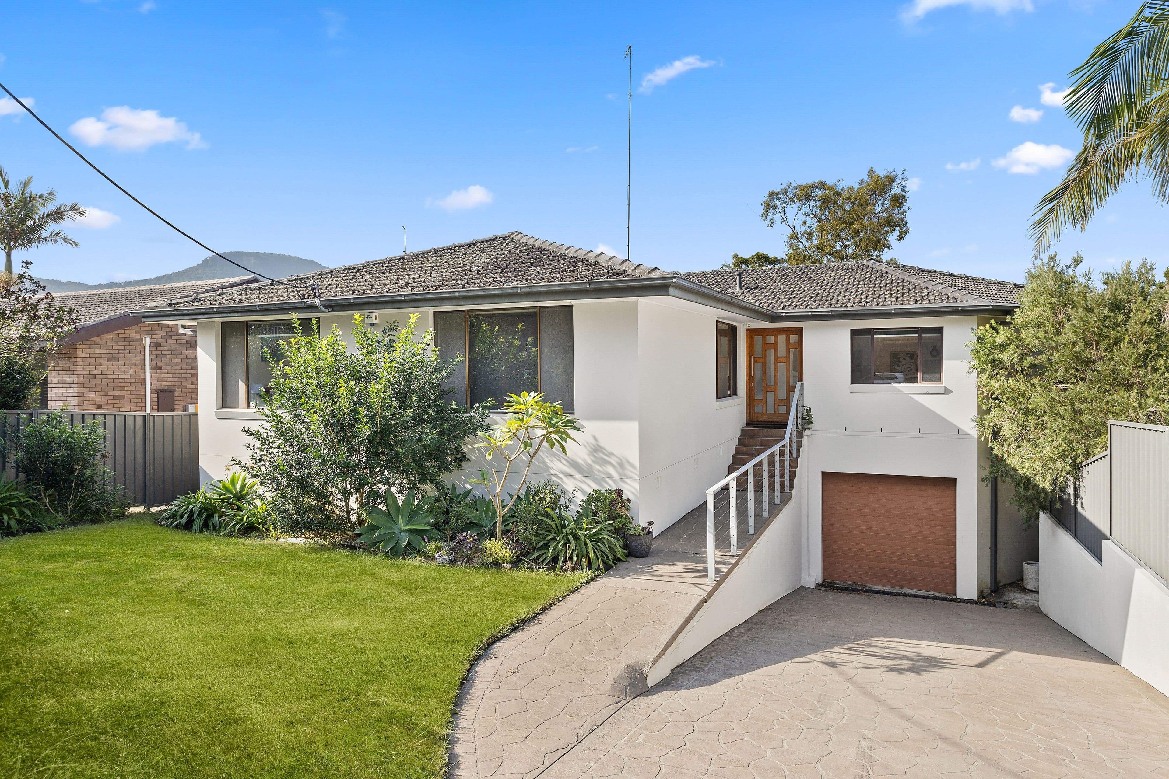86 Bellevue Road, Figtree NSW 2525, Figtree - Image 1