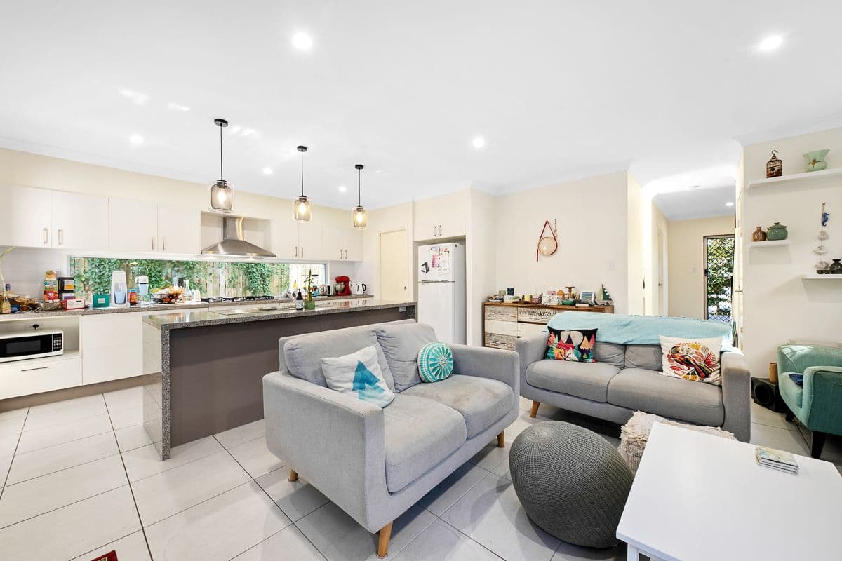 123 Ardoyne Road, Oxley QLD 4075, Oxley - Thumbnail 2