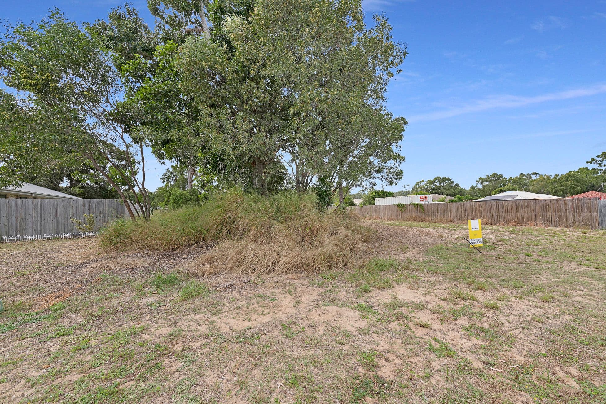 10 Monarch Avenue, Moore Park Beach QLD 4670, Moore Park Beach - Thumbnail 8