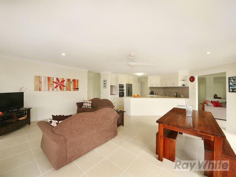 3 Courageous Place, SUNRISE BEACH QLD 4567, Sunrise Beach - Thumbnail 2