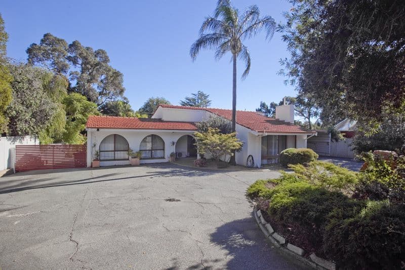 278 Lesmurdie Road, LESMURDIE WA 6076, Lesmurdie - Thumbnail 2