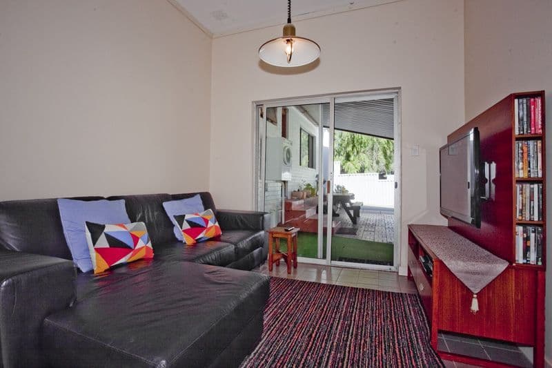 278 Lesmurdie Road, LESMURDIE WA 6076, Lesmurdie - Thumbnail 8