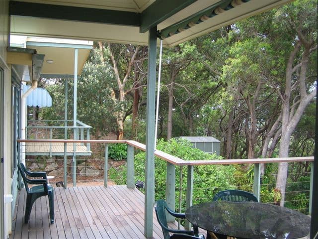27 Tramican Street, POINT LOOKOUT QLD 4183, Point Lookout - Thumbnail 5