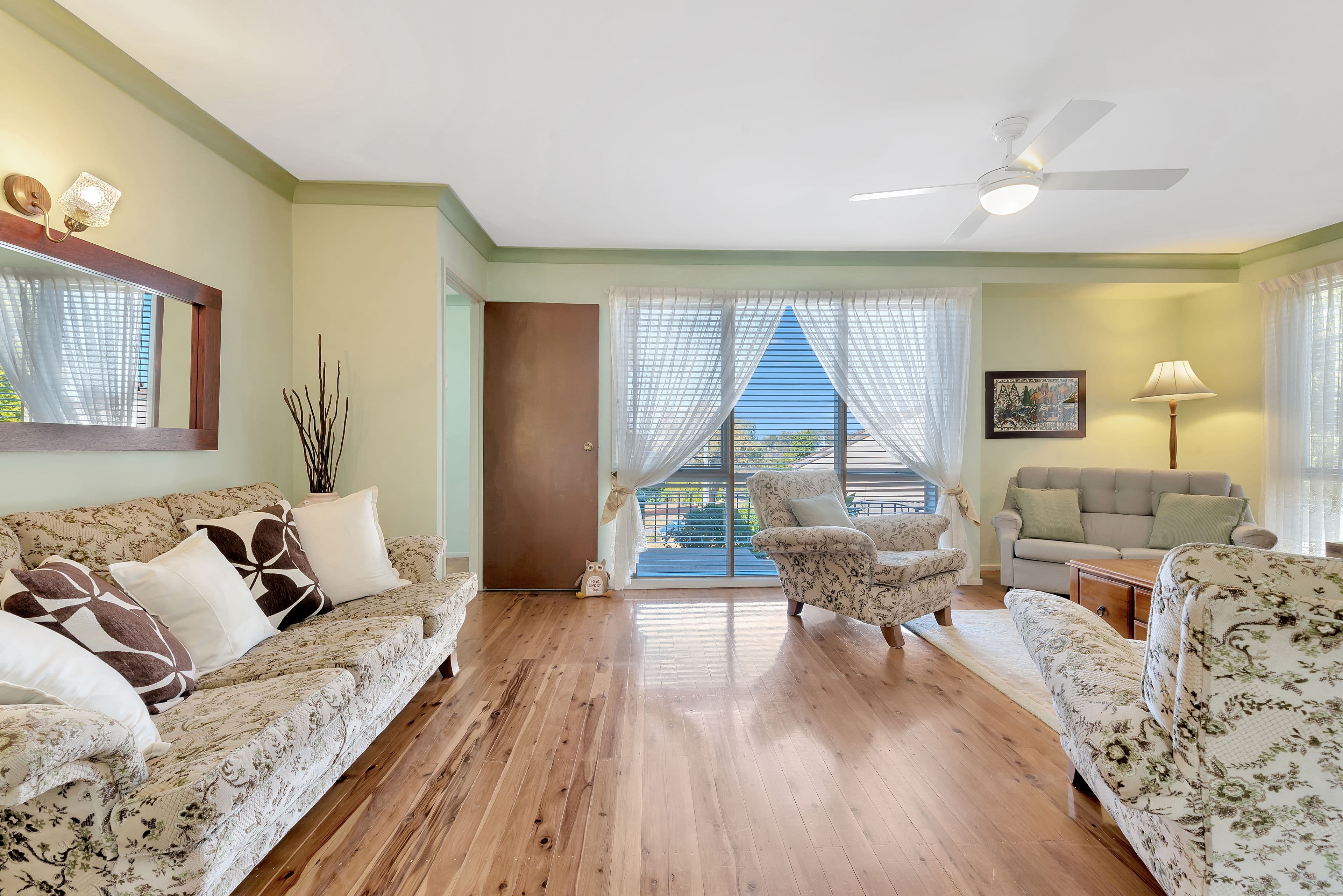 4 Orleans Crescent, Toongabbie - Thumbnail 3