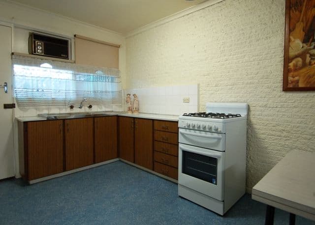 ELTHAM VIC 3095, Eltham - Thumbnail 3