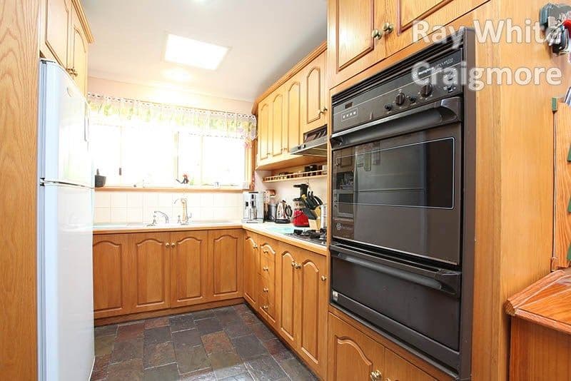 7 Madrid Court, Craigmore SA 5114, Craigmore - Thumbnail 2