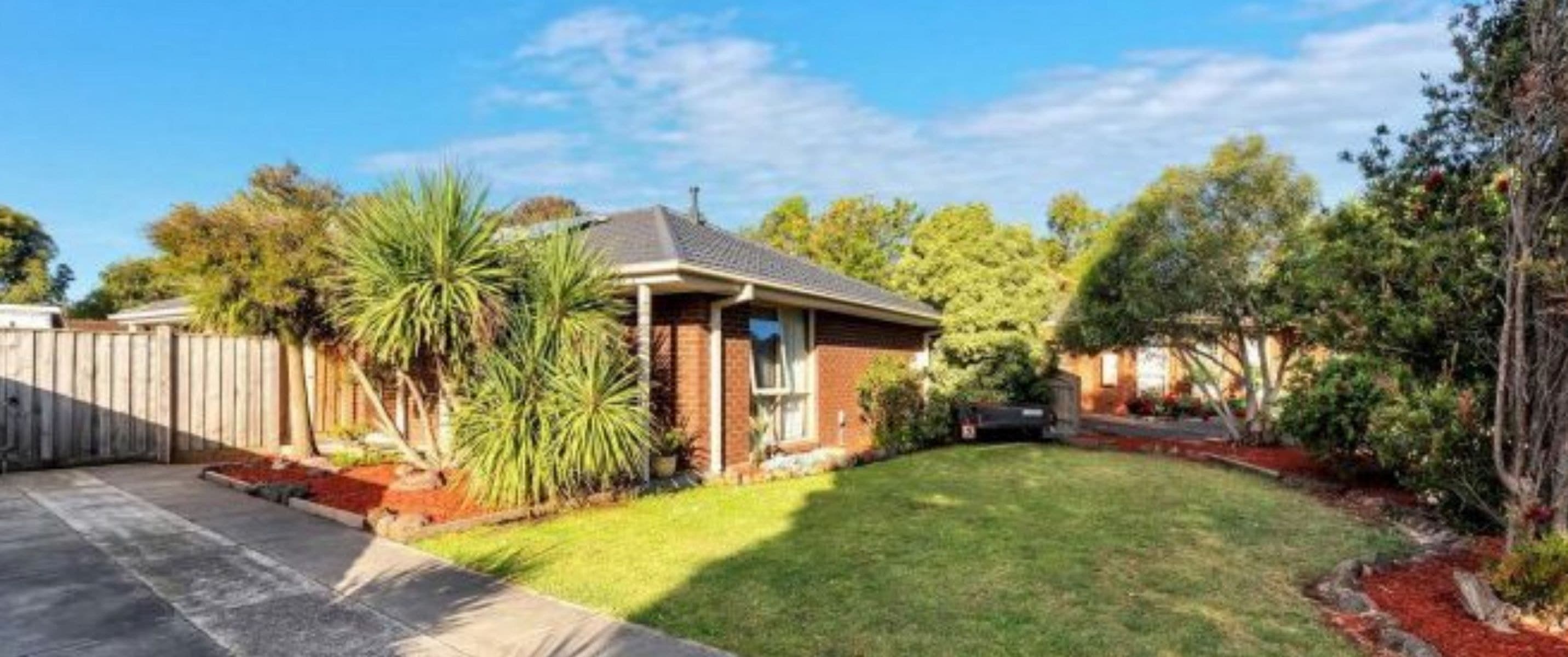 12 Burke Court, Cranbourne North - Thumbnail 3