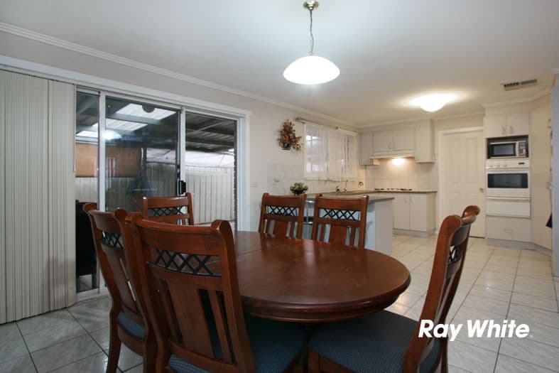52 St James Avenue, SPRINGVALE VIC 3171, Springvale - Thumbnail 3