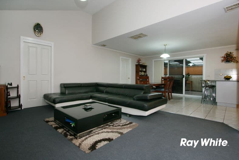 52 St James Avenue, SPRINGVALE VIC 3171, Springvale - Thumbnail 5