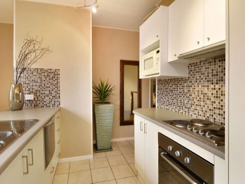 18 Oleander Avenue, Biggera Waters QLD 4216, Biggera Waters - Image 1