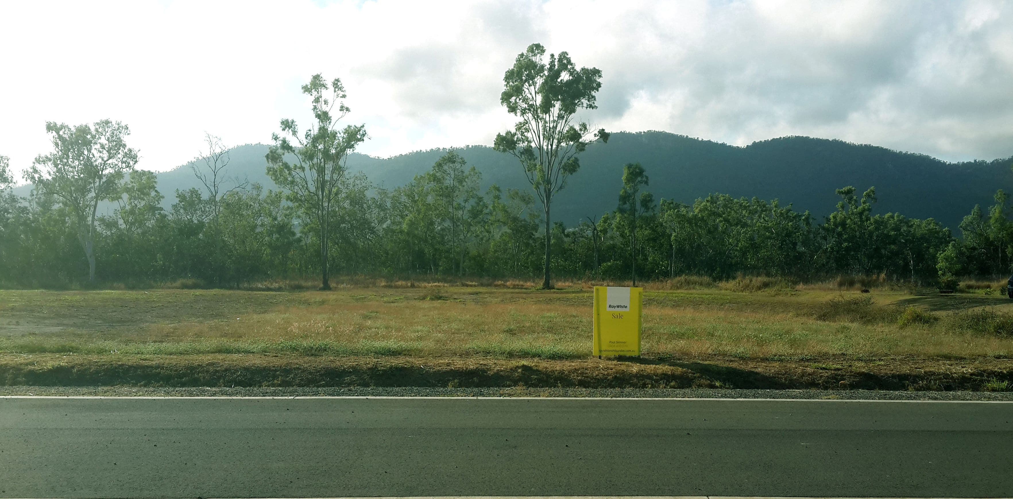 19 Acacia Grove, Cannonvale QLD 4802, Cannonvale - Thumbnail 2