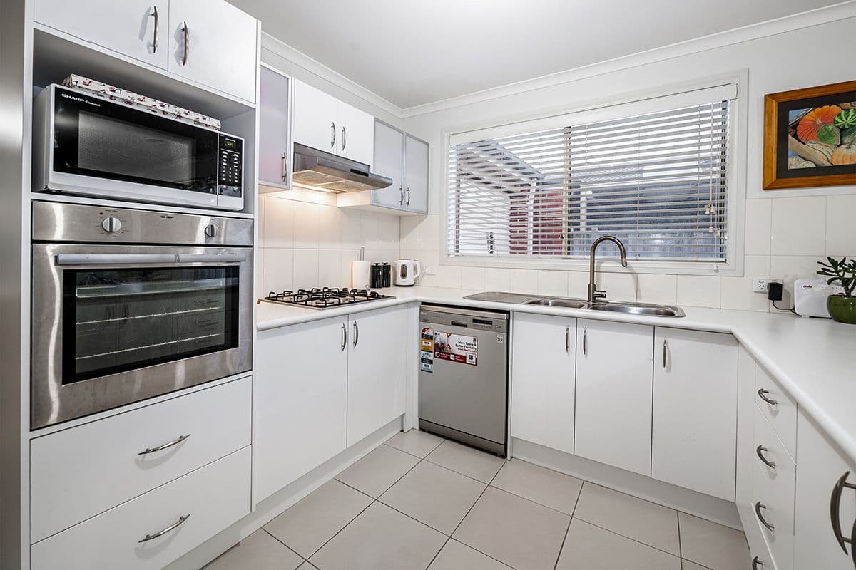 51 Banfield Place, Lyndhurst VIC 3975, Lyndhurst - Thumbnail 5