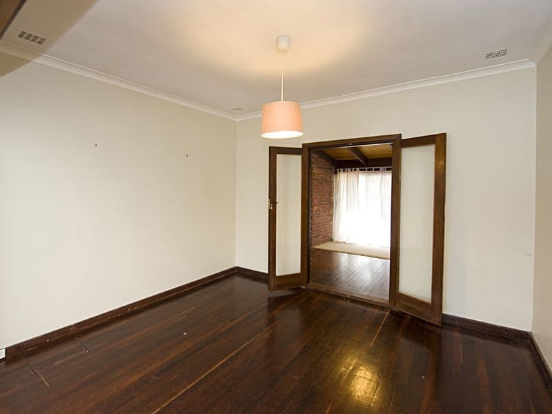 4 Bone Street, ST JAMES WA 6102, St James - Thumbnail 7