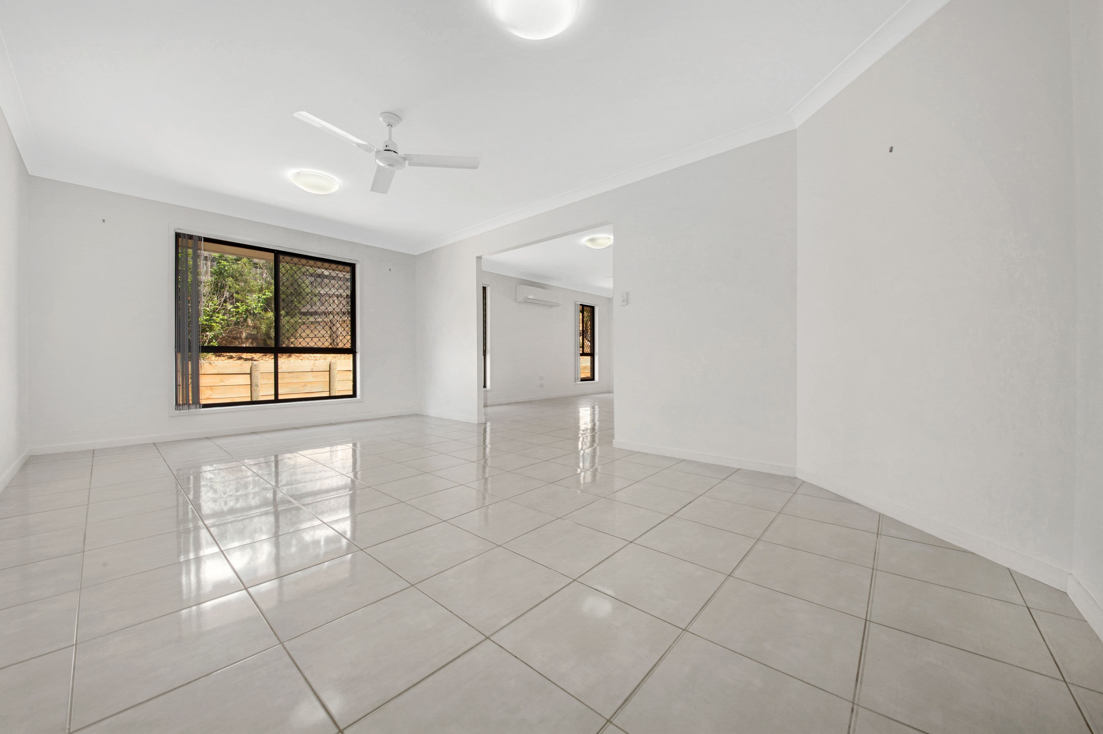 17 Deveney Drive, Kirkwood QLD 4680, Kirkwood - Thumbnail 3