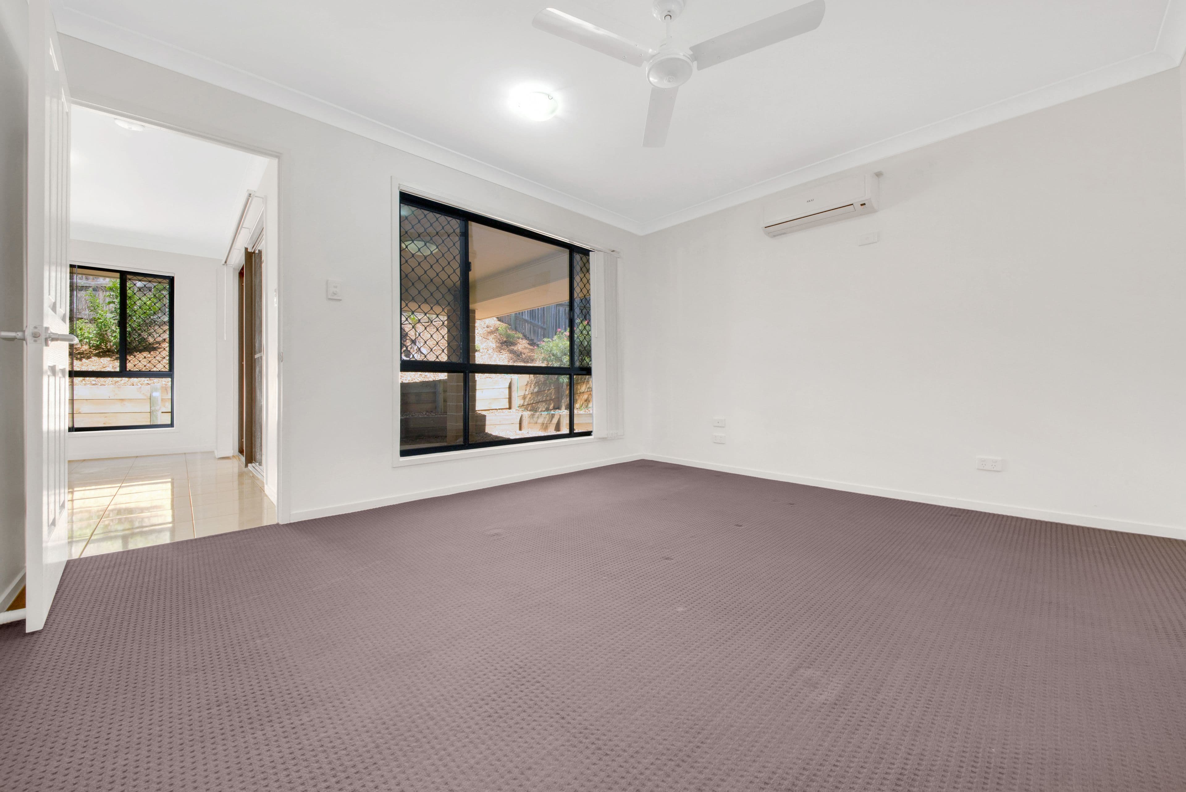 17 Deveney Drive, Kirkwood QLD 4680, Kirkwood - Thumbnail 8