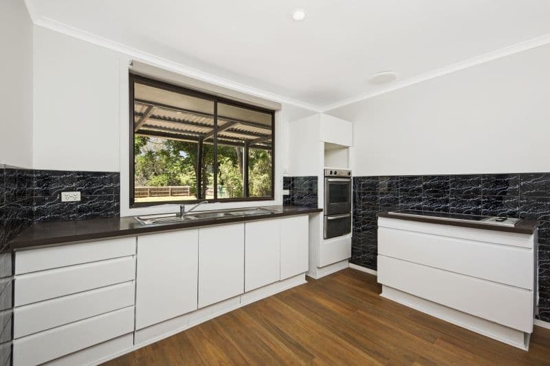 46 Wright Street, Heathcote VIC 3523, Heathcote - Thumbnail 3