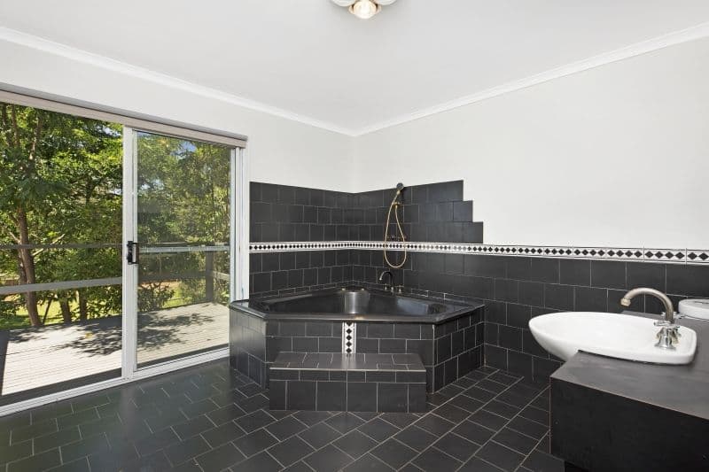 46 Wright Street, Heathcote VIC 3523, Heathcote - Thumbnail 4