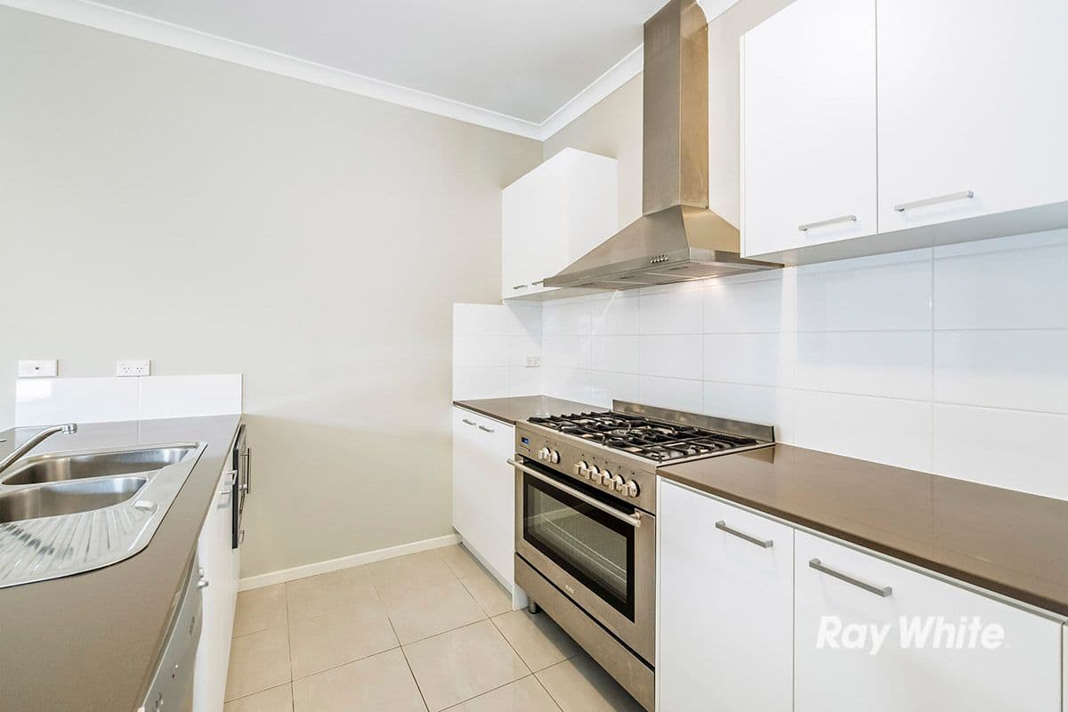 5 Maeve Circuit, Clyde North VIC 3978, Clyde North - Thumbnail 6