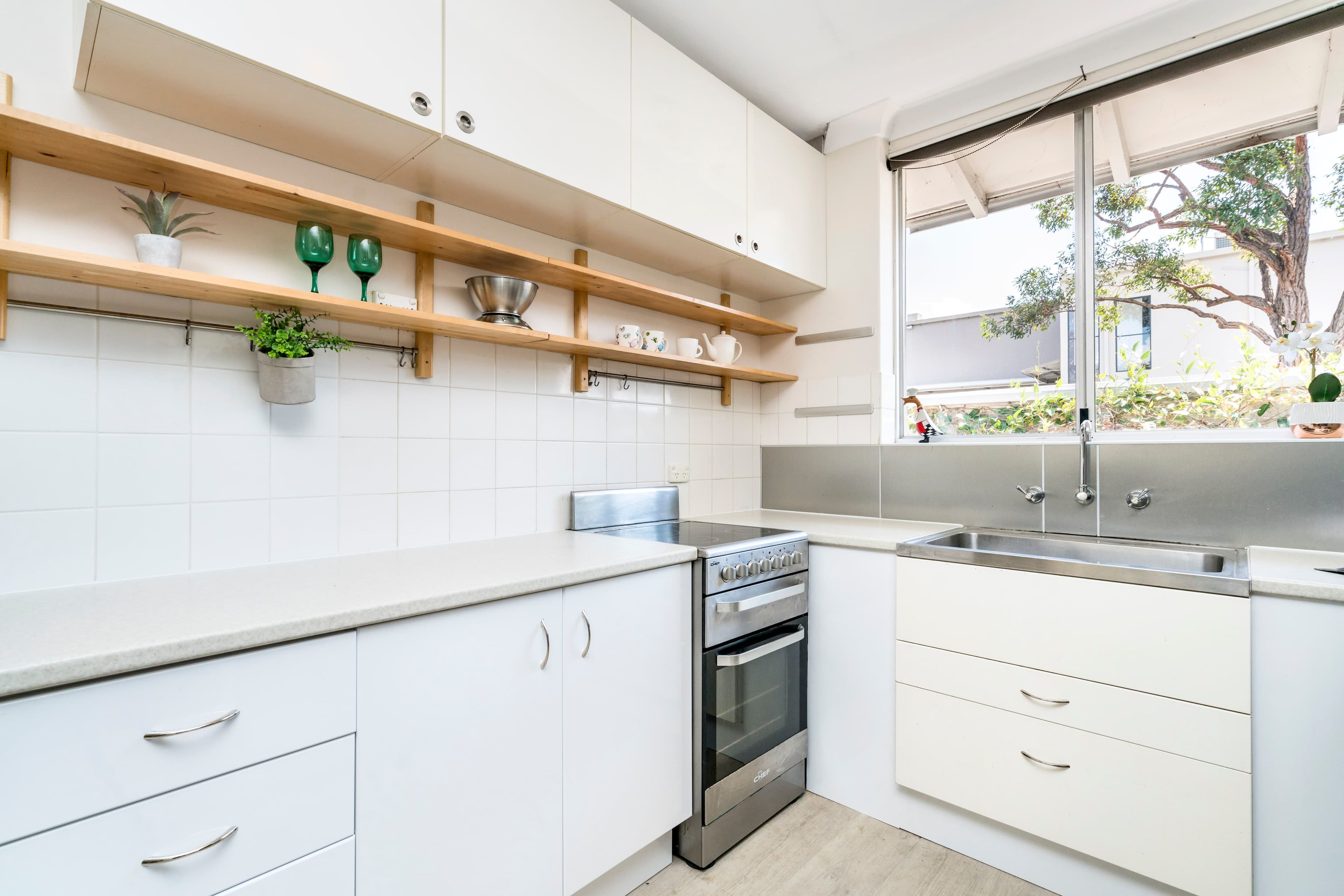 4 Taylor Road, Nedlands WA 6009, Nedlands - Thumbnail 4