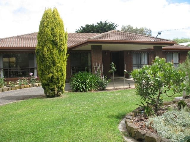 39 Bridge Road, WARRNAMBOOL VIC 3280, Warrnambool - Image 1