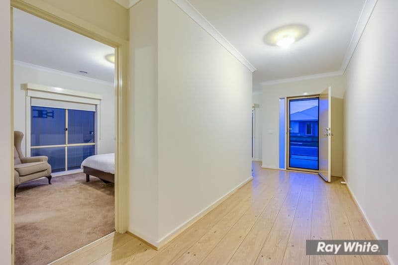 17 Tourmaline Street, Tarneit VIC 3029, Tarneit - Thumbnail 3