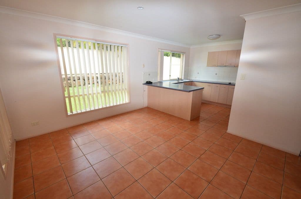 14 Katie Court, Arundel QLD 4214, Arundel - Thumbnail 3