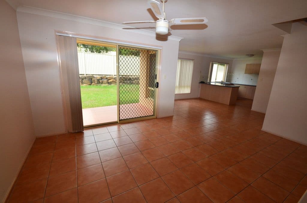 14 Katie Court, Arundel QLD 4214, Arundel - Thumbnail 4
