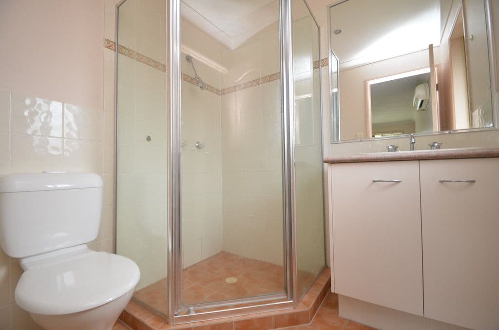 14 Katie Court, Arundel QLD 4214, Arundel - Thumbnail 8