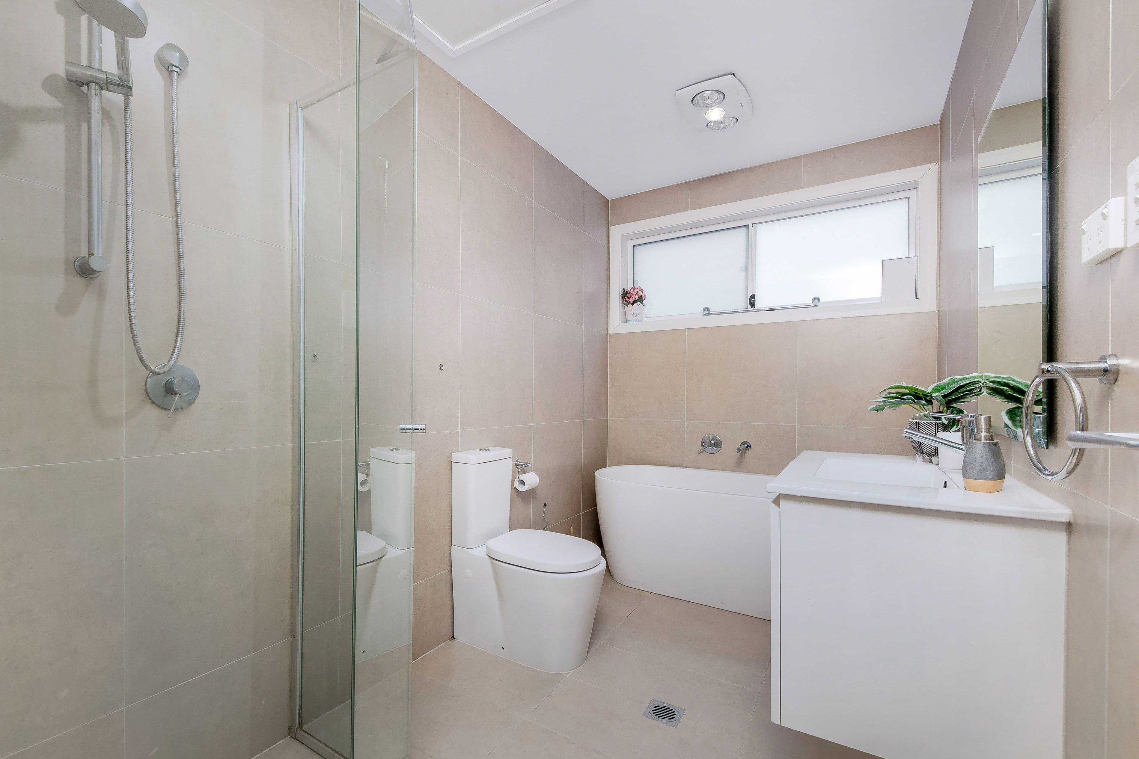 12 Neutral Avenue, Birrong NSW 2143, Birrong - Thumbnail 8
