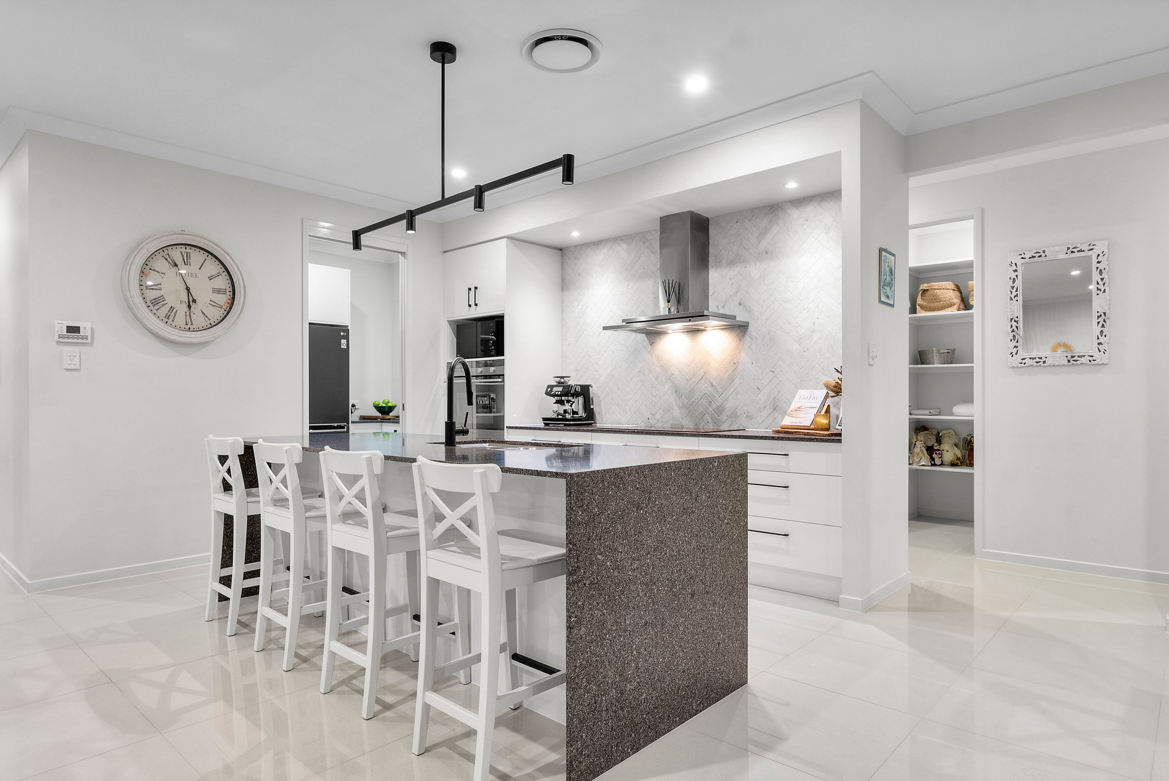 11 Harrison Street, North Lakes QLD 4509, North Lakes - Thumbnail 5