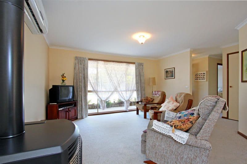21a Howqua Drive, ROSEBUD VIC 3939, Rosebud - Thumbnail 2