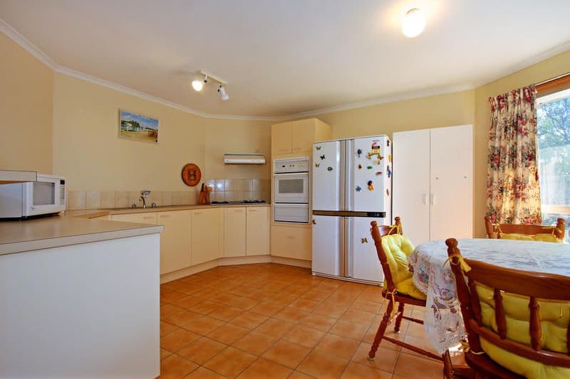 21a Howqua Drive, ROSEBUD VIC 3939, Rosebud - Thumbnail 3