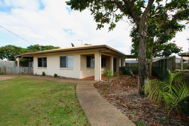 38 McLachlan Drive, AVENELL HEIGHTS QLD 4670, Avenell Heights - Thumbnail 4