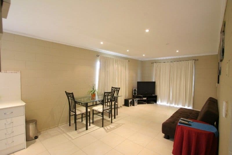 38 McLachlan Drive, AVENELL HEIGHTS QLD 4670, Avenell Heights - Thumbnail 6
