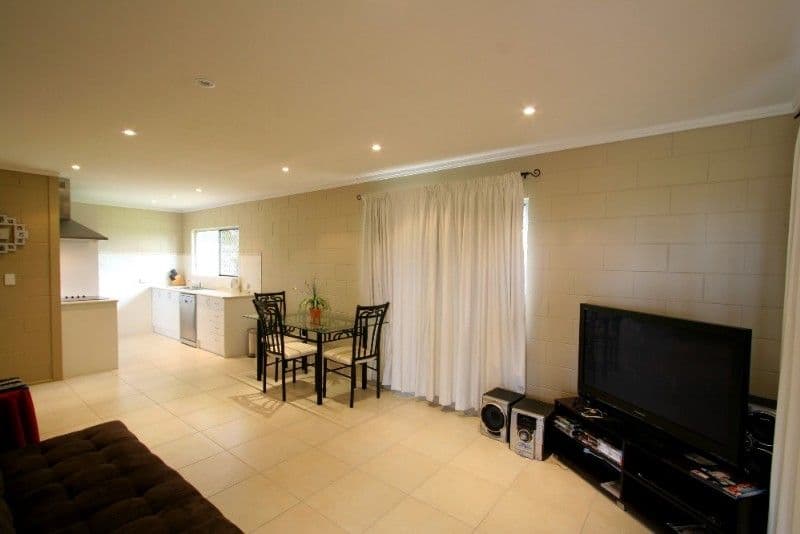 38 McLachlan Drive, AVENELL HEIGHTS QLD 4670, Avenell Heights - Thumbnail 7