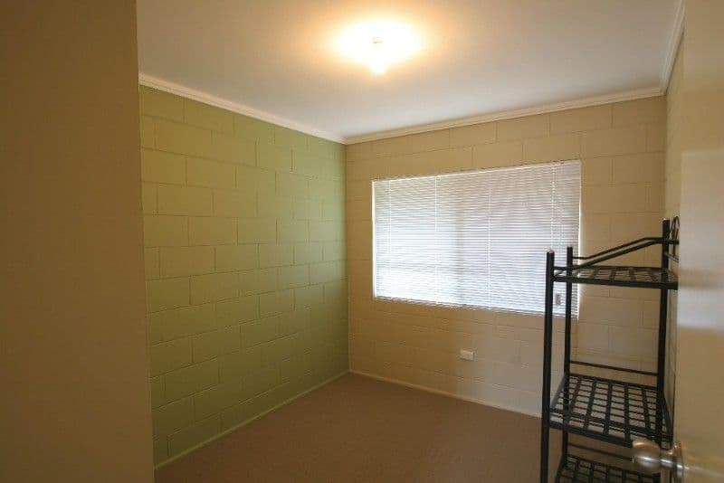 38 McLachlan Drive, AVENELL HEIGHTS QLD 4670, Avenell Heights - Thumbnail 8