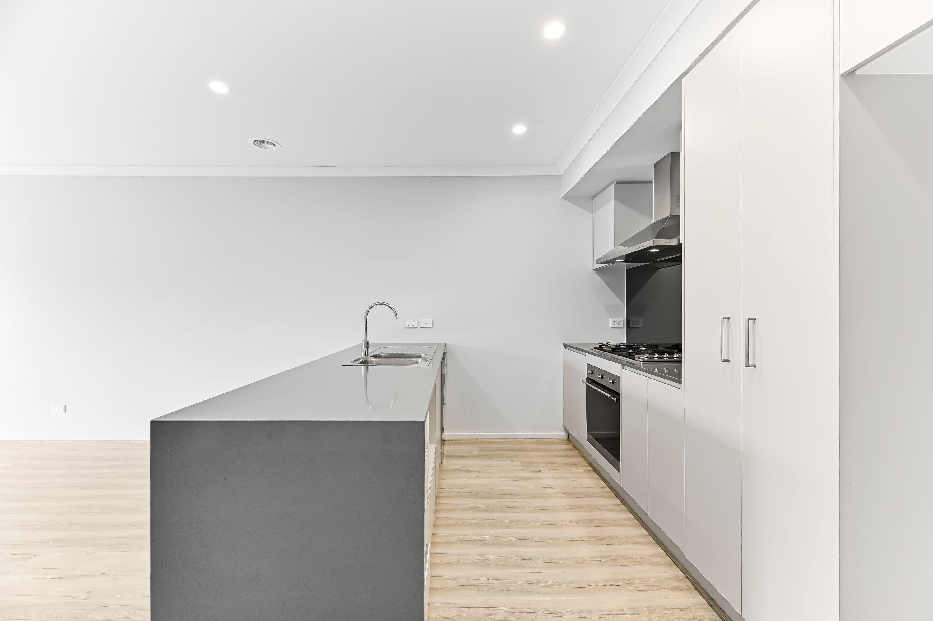 5 Wicket Road, Clyde VIC 3978, Clyde - Thumbnail 5