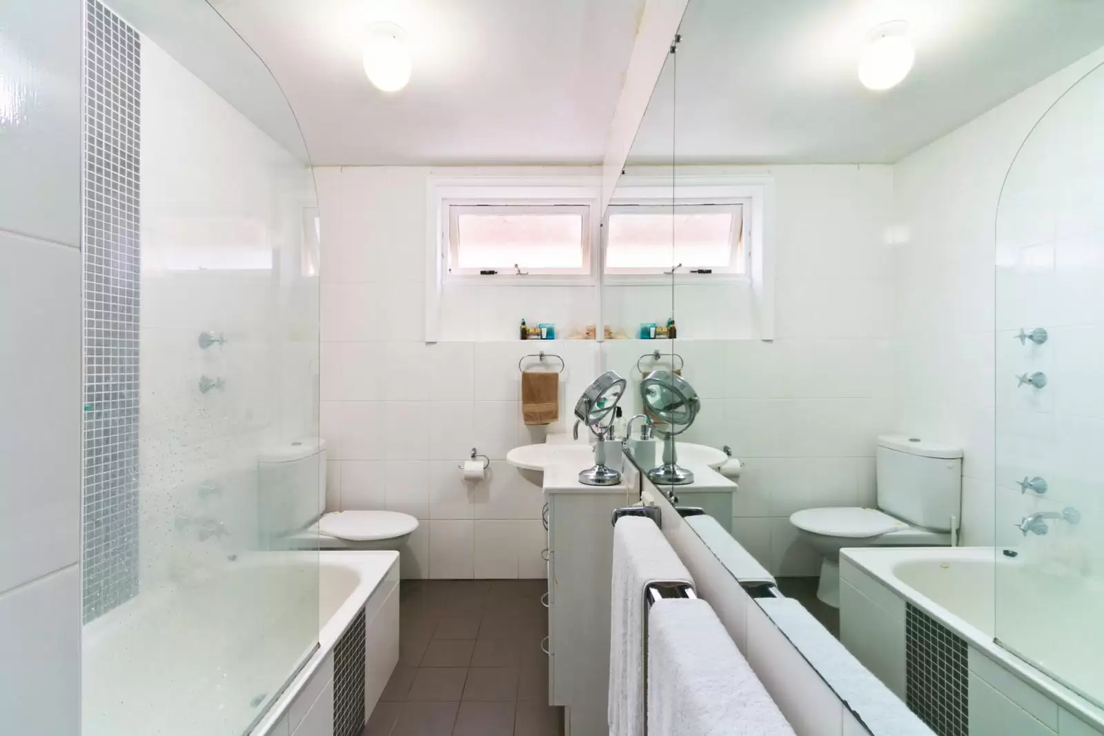 2/84 Drumalbyn Road, Bellevue Hill, Werribee - Thumbnail 5